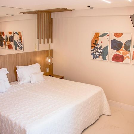 Ramada Hotel & Suites Campos Pelinca Кампус-дус-Гойтаказіс Екстер'єр фото