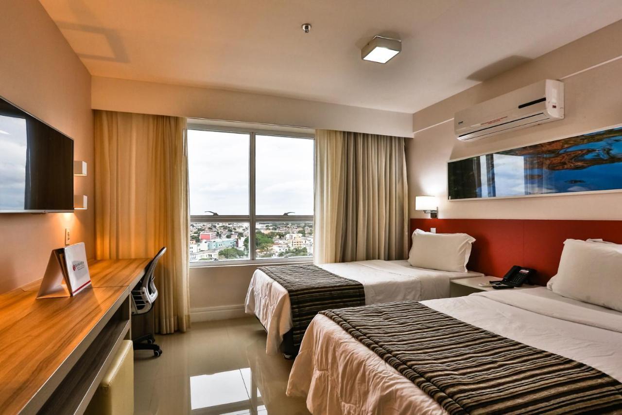 Ramada Hotel & Suites Campos Pelinca Кампус-дус-Гойтаказіс Екстер'єр фото
